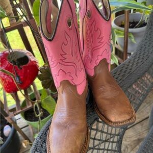 Old West Pink and Cream Cowboy Boots